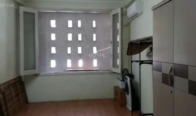 Cho 2 nữ sinh viên thuê phòng 20m2 ngõ 210 Hoàng Quốc Việt