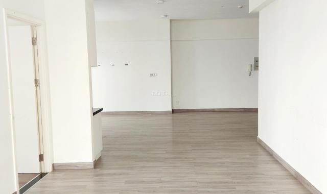 Bán Penthouse LuxGarden, 3PN, có sân vườn riêng, sổ hồng. Giá 4TỶ9. LH 0978 272427(có Zalo)