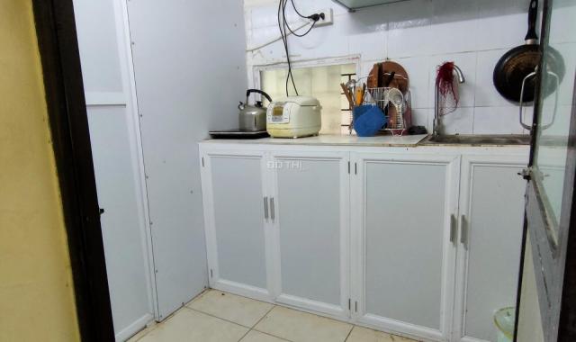 HIẾM-Tập thể tầng 2 Trần Quý Cáp-Đống Đa, 20m2, tiện ích bạt ngàn, đủ nội thất. Giá 750tr