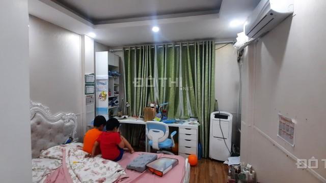 🏠 Bán nhà hiếm Trường Chinh, Ô tô, kinh doanh, 30m2, 4 tầng 6.8 Tỷ TL.