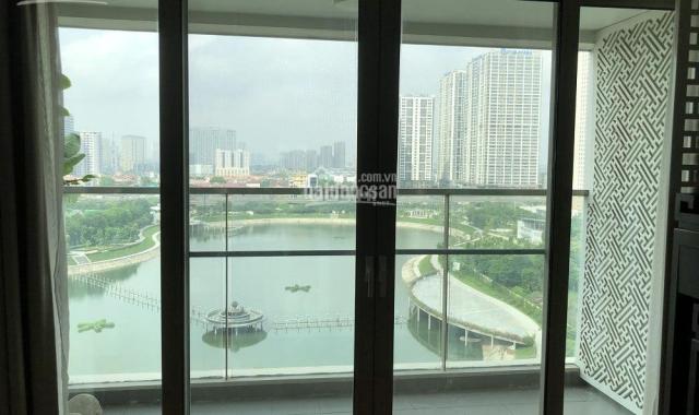 Bán căn hộ chung cư Mandarin Garden Hoàng Minh Giám, 168m2, 3PN View Hồ