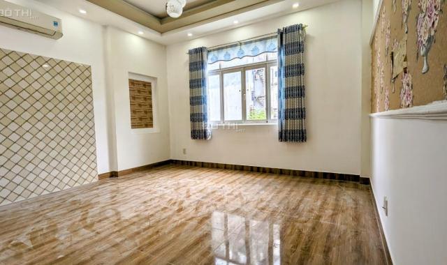 Cho thuê nhà 3 tầng, 112m2 mặt tiền Nguyễn Tuyển, P.Bình Trưng Tây, Q.2, 25 triệu/tháng. 0908526586