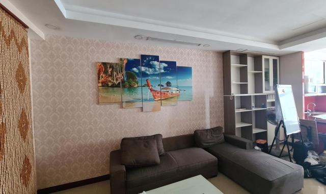 Cho thuê căn hộ chung cư Royal City 72 Nguyễn Trãi, 106m2 3 ngủ, full nội thất hiện đại (ảnh thật)