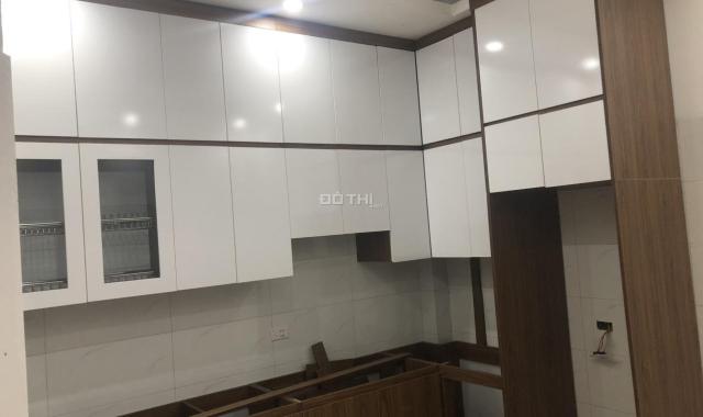 🏠 Bán nhà 5 tầng 33m2 Ngã 3 Trung Văn - Phùng Khoang, mặt tiền 4.5m, giá 4.65 tỷ TL