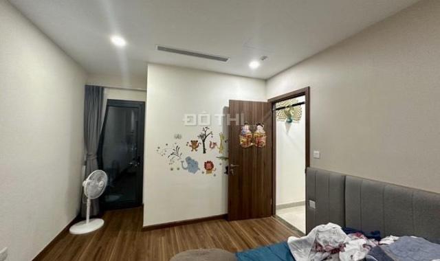 (Siêu Phẩm) Căn hộ 3PN 89m2 có slot ô tô, BC hướng Nam mát mẻ, Để lại full NT - 5,55 tỷ - Giá Chuẩn