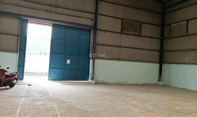 *Cho thuê kho xưởng*1600m2 gần Tỉnh Lộ 10, Đức Hoà Đông, Đức Hoà, Long An