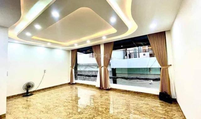 Bán nhà 7 tầng mặt tiền 6.5m rộng đẹp có gara ô to tại phố Nguyễn Khang giá 15.5 tỷ