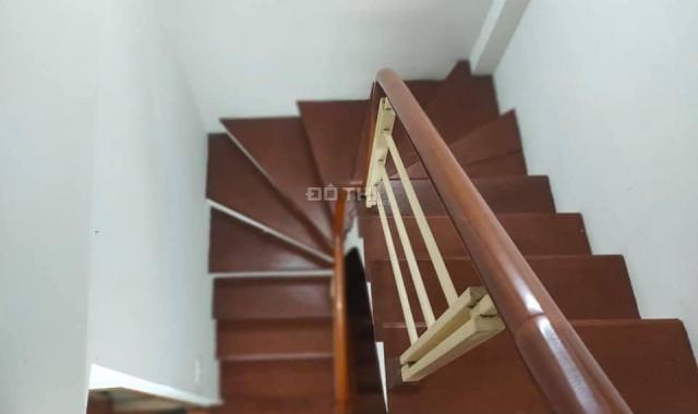 Đống Đa Ra Căn Đẹp 45m2 Mới Đét 6 Tầng Ở Ngay Ngõ Nông Thông Thoáng