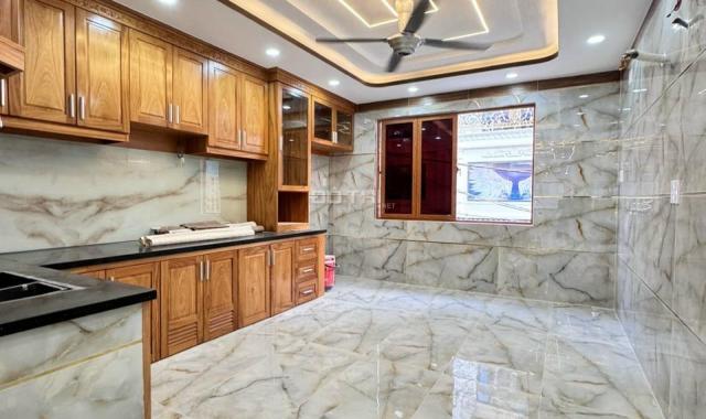 Sản phẩm đẹp tại hẻm 146/ Gò Xoài, dt: 80m2, đúc 5 tấm, Giá: 8.5 tỷ. Lh: 0934196986