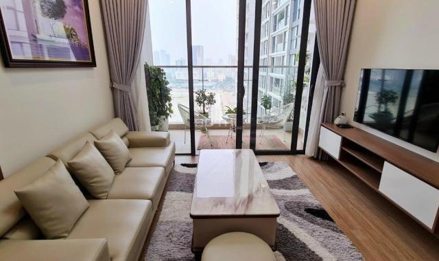 Giá trên 8 tỷ - Bán căn hộ view hồ 3 phòng ngủ Vinhomes Skylake, tầng 26, SĐCC, sẵn hđ thuê