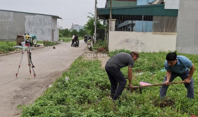 Bán đất gần chợ Tự Nhiên Thường Tín đường trước đất 3m ô tô đỗ cửa