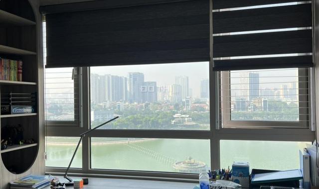 Bán căn hộ chung cư cao cấp Mandarin Hoàng Minh Giám, dt 172m2 view hồ đẹp