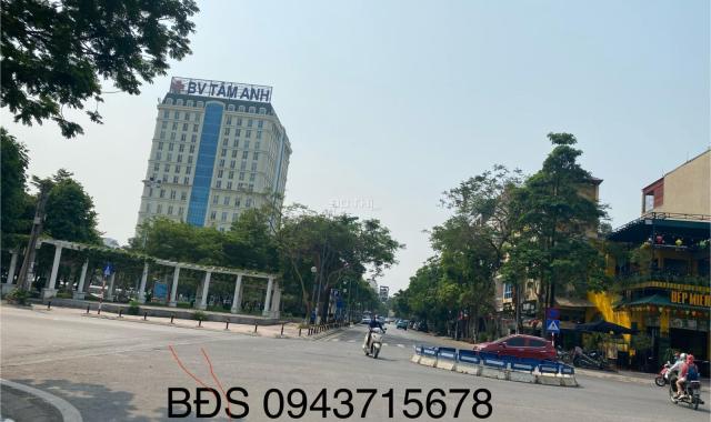 Bán 100m2 đất tặng nhà cấp 4 mặt phố Hoàng Như Tiếp, bồ đề, Long biên.