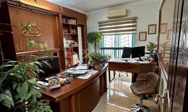 (Hot) Căn hộ CT5 - ĐN5 132m2 có slot ô tô, BC hướng Đông Nam - 6,2 tỷ bao phí - Tin Thật Không Ảo