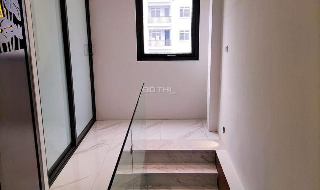 Muốn Bán Nhà. Phố Hàm Nghi: 60m2*5. Mt4m. Phân lô. 2 làn OTO + Vỉa hè. Giá 12,9 tỷ