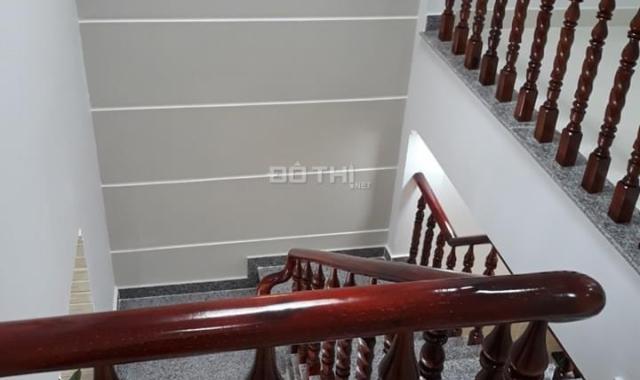 Nhà bán 4x24m 4 lầu mặt tiền đường Lê Hồng Phong quận 10 chỉ 31.5 tỷ