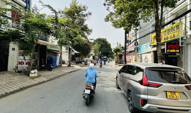 Ngộp-Lô góc 249m2 (18x13) khu dân trí ngay chợ Hiệp Bình gần Phạm Văn Đồng đường 10m có lề