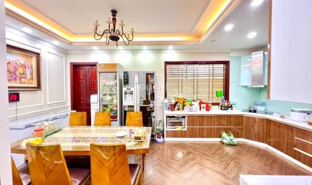 Ba Đình siêu đẹp, view hồ, thang máy, vỉa hè ô tô, đẳng cấp 130m 5 tầng giá 45 tỷ