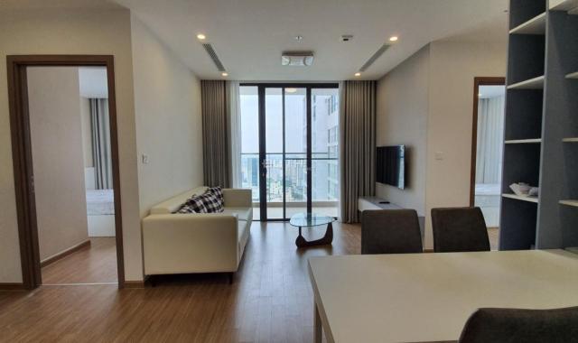 Cho thuê căn hộ tầng 26 tòa S2 Vinhomes Sky Lake, 3 ngủ, đủ đồ, view hồ đẹp