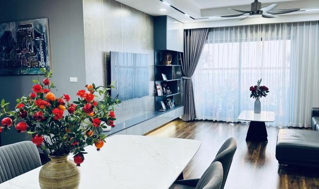 Rất thiện chí bán căn hộ 3 ngủ góc 139m², nhà đẹp, giá bán gấp 5.8 tỷ