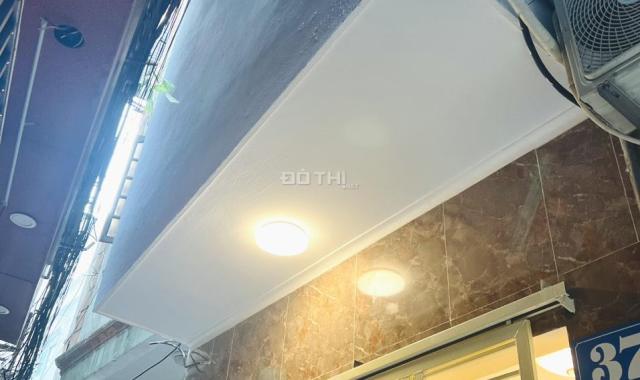 Nhà nhỏ đẹp phố Thịnh Hào, Đống Đa đủ đồ 14m2x4T giá 2,5 tỷ