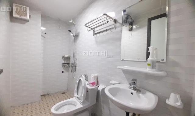 Bán nhà view sông vị trí đẹp tại Ngọc Thuỵ Long Biên, 60m2, 5 tầng,6 ngủ, ô tô vào nhà, giá 5.8 tỷ