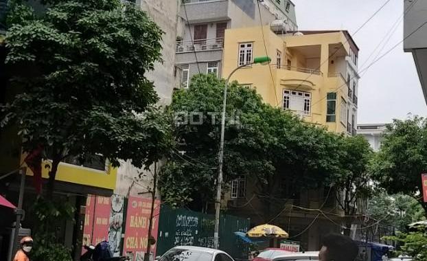 Bán nhà mặt phố Trần Đăng Ninh - Nguyễn Khánh Toàn, DT 55m2. 5T, KD sầm uất, giá 27 tỷ