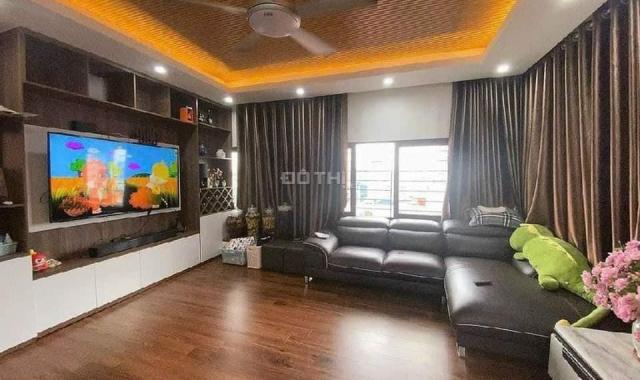 Nhỉnh 11tỷ sở hửu căn nhà 62m2 - 8 tầng thang máy Ngõ thông KD.