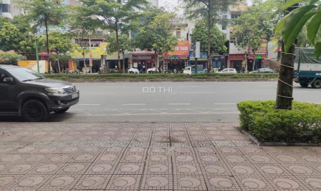 Bán đất Ngô Gia Tự Long Biên, 73m2, MT: 4.5m, đường 6m, SĐCC, 5.65 tỷ