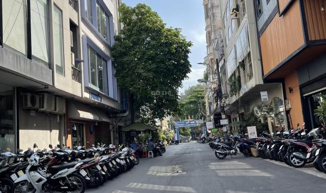 Bán nhà đẹp kết cấu sẵn 3 lầu hẻm xe hơi 10m đường Lý Thường Kiệt 4x16 giá 16,5 tỷ