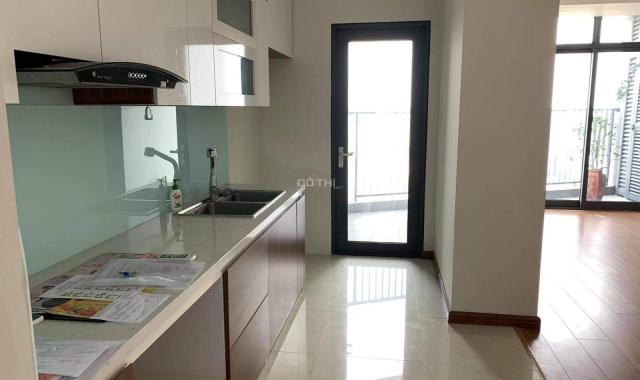 Cho thuê căn hộ chung cư tại Dự án Discovery Complex, Cầu Giấy, diện tích 150m² giá 18tr/tháng