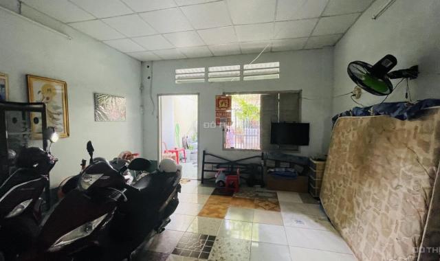 Bán gấp nhà 100m2, cách mặt tiền Nguyễn Duy Trinh có 20m, Bình Trưng Tây, Quận 2. Chỉ 6,8 tỷ còn TL