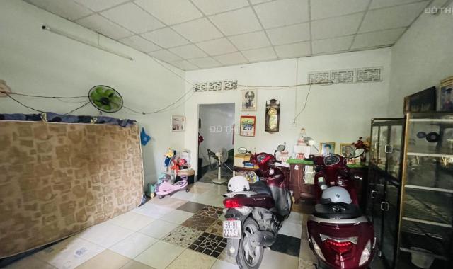 Bán gấp nhà 100m2, cách mặt tiền Nguyễn Duy Trinh có 20m, Bình Trưng Tây, Quận 2. Chỉ 6,8 tỷ còn TL