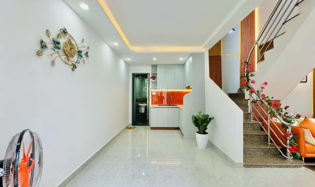 Bán nhà đẹp hẻm đường Điện Biên Phủ, phường 21, Bình Thạnh đúc một trệt, hai lầu