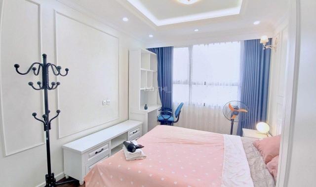 Cần cho thuê nhanh căn hộ tại Vinhomes D'Capitale Trần Duy Hưng 2 PN full đồ giá 16 triệu/tháng