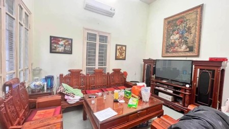 Bán nhà Mp Tây Hồ 85M2 GIÁ 13.2 tỷ, kinh doanh, Ô tô, sát Hồ Tây.