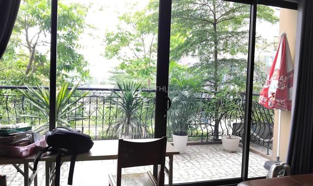 Cực gấp. Bán nhà 5 tầng đẹp nhất đường Trịnh Văn Bô, Ô tô đỗ cửa, vỉa hè rộng, View công viên.