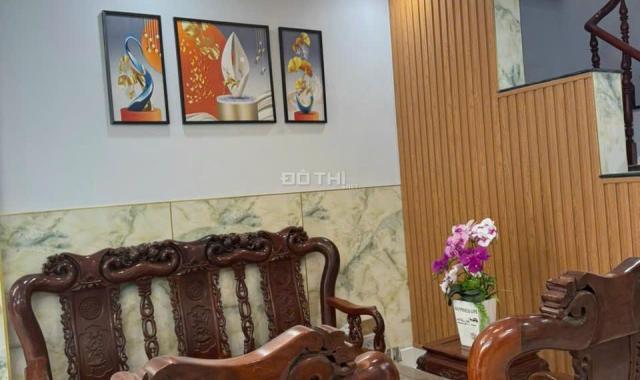 Nhà phố đẹp, sổ hồng riêng đường Hà Huy Giáp, phường Thạnh Lộc, Quận 12, tp. HCM