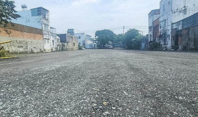 Bán đất tại Quốc lộ 1A, Bình Tân, TPHCM diện tích 4300m2, có thổ cư 2800m2