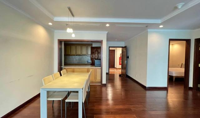 Cho thuê căn hộ chung cư tại Phường Bến Nghé, Quận 1, Hồ Chí Minh diện tích 205m2 giá 78 Triệu/thán