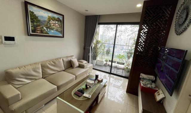 (Vị trí đẹp hàng đầu) Cho thuê 2PN 2WC view hồ- Full đồ tại Vinhomes D'Capitale Trần Duy Hưng