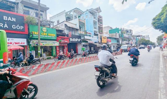 Cho thuê nhà góc 2MT 382 Lãnh Binh Thăng - Bình Thới, Q. 11 - DT 10x12m, trệt suốt