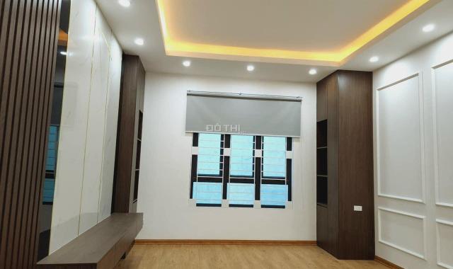 Bán nhanh nhà MP Yên Lạc, giá 17.5 tỷ, gần 79m2x5T, nở hậu