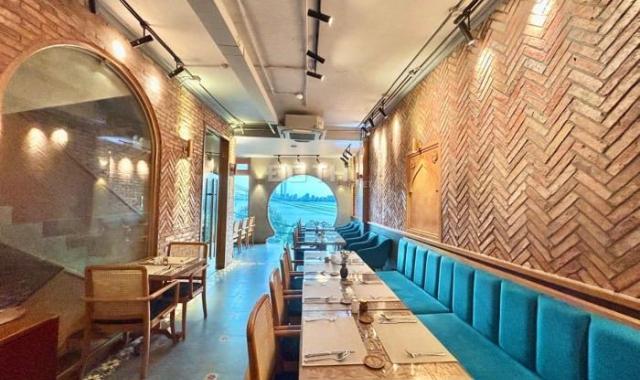Trái tim phố Xuân Diệu, tuyệt phẩm mặt tiền rộng, view thẳng nơi đẹp nhất Hồ Tây, giá chỉ 70 tỷ