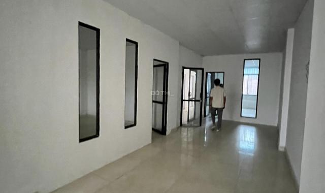 Cho thuê văn phòng Khương Đình- Kim Giang, diện tích 150 m2/tầng, sàn thông