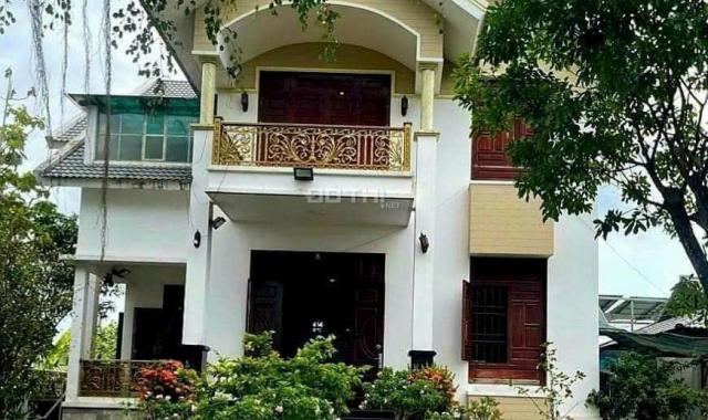 Villa Biệt Thự khủng đầy đủ công năng - hồ bơi