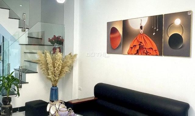 Chỉ 7 tỷ sở hữu Siêu phẩm khu vực Kim Giang; Ô TÔ đỗ; 4 tầng; 4m mặt tiền