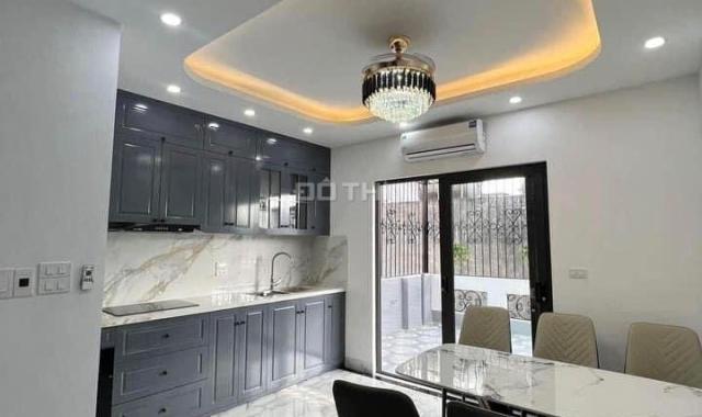 BÁN NHÀ TRÍCH SÀI, TÂY HỒ, 7 TẦNG, THANG MÁY, CHỈ 7.5 TỶ, NGÕ THÔNG.