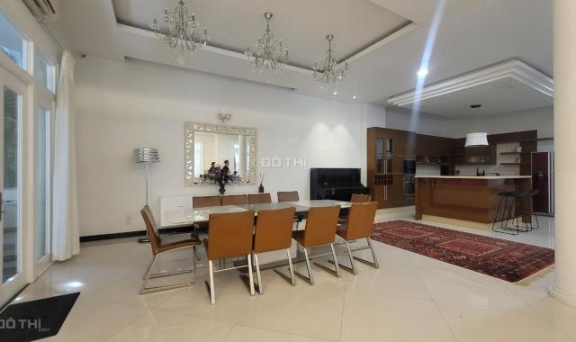 Cho thuê biệt thự mới, đẹp Nam thiên ngay trường Đinh Thiện Lý, Quận 7