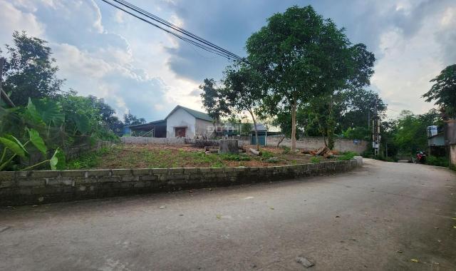 Bán đất Thị trấn Mẹt, Hữu Lũng, dt: 350m2, mặt tiền: 18m, giá: 3.2 tỷ, lô góc, thổ cư, gần chợ Mẹt.